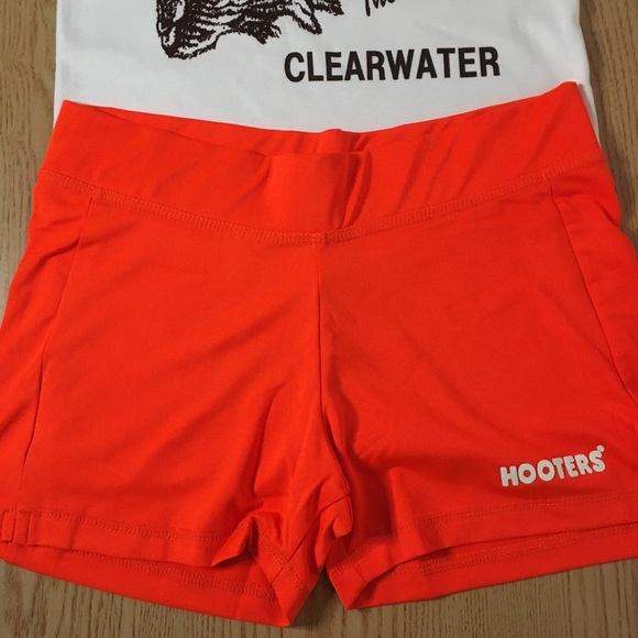 New Hooters Girl Uniform Tank Shorts Socks Hose & Pouch From Clearwater Small - Picture 6 of 16